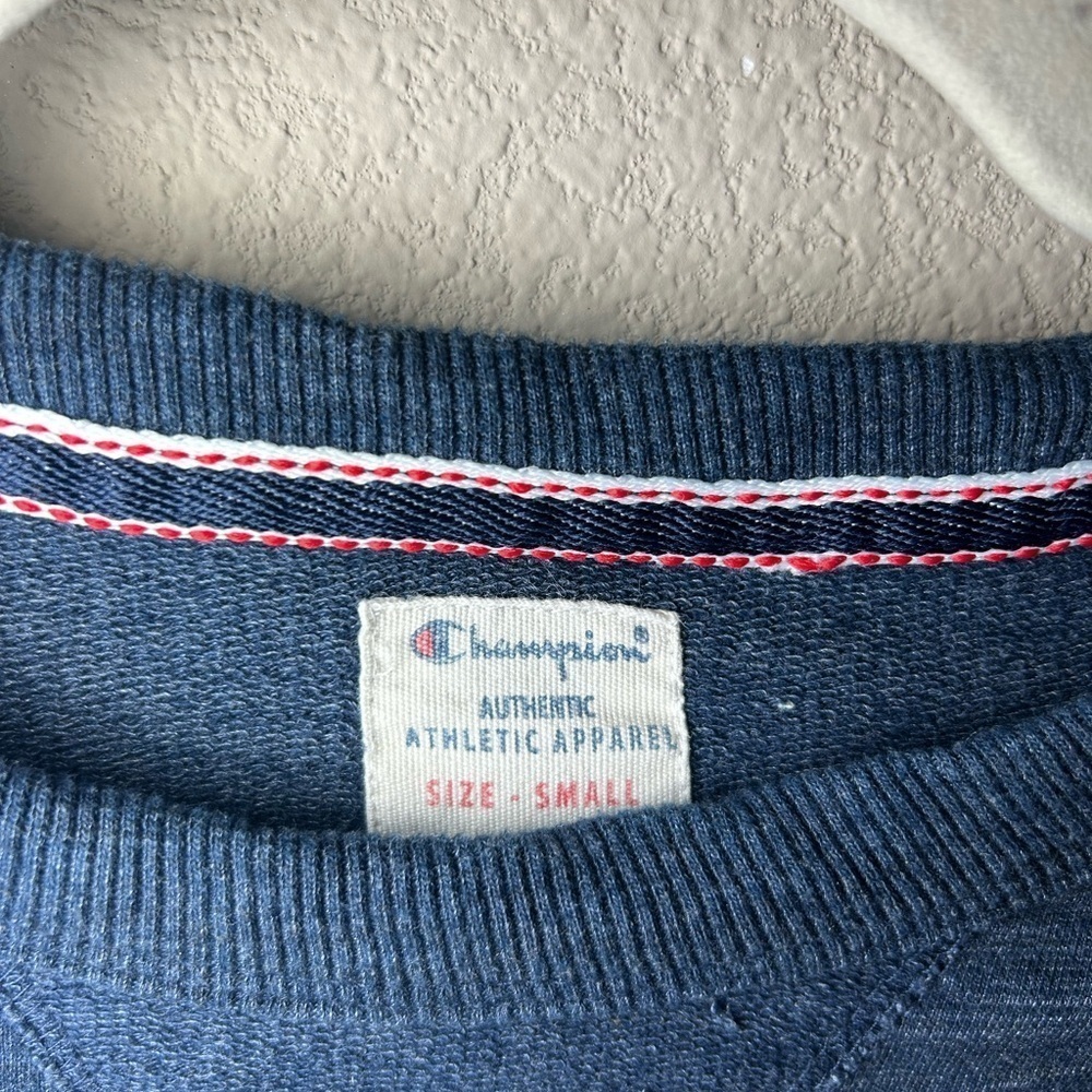 Champion French Terry Pullover Crewneck Sweatshirt Mens Size S Blue Authentic - Picture 2 of 7